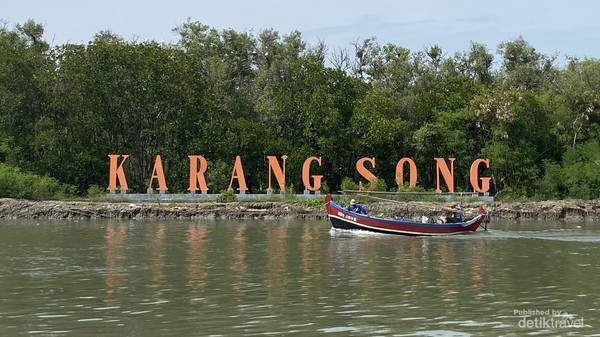 Wisata Perahu Pesisir